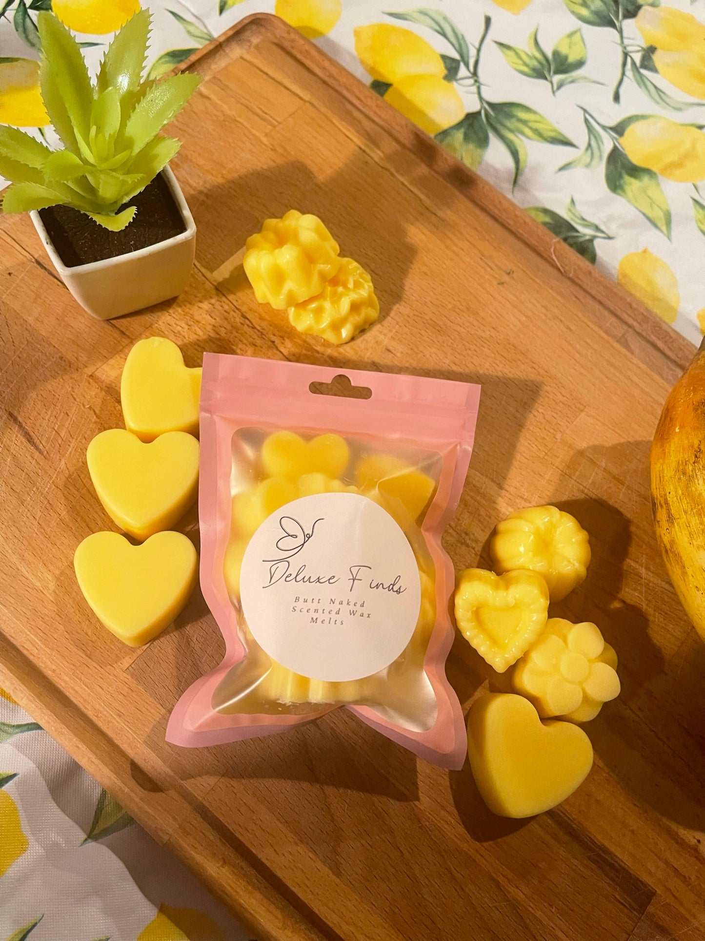 Unleash Your Senses with Butt Naked Fruity Wax Melts: Trending Aromas for a Blissful Home!